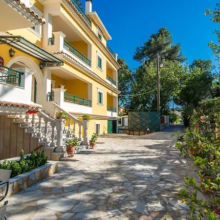 Andreolas Luxury Aparthotel