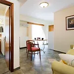 Andreolas Luxury Ξενοδοχείο με διαμερίσματα Τσιλιβί