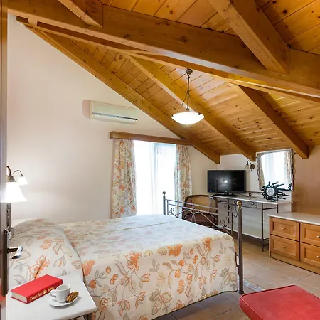 Hotel apartamentowy Andreolas Luxury 4*