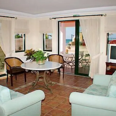 Hotel apartamentowy Andreolas Luxury