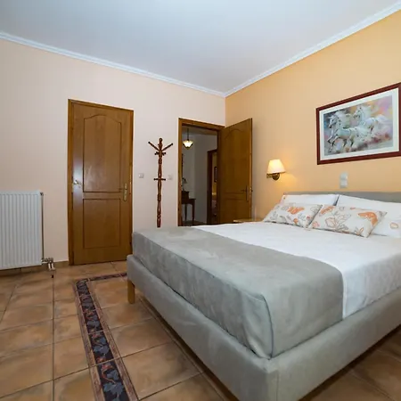 Andreolas Luxury Aparthotel 4*